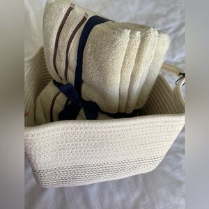Towel Set (2 Bath, 2 Hand, 4 Washcloth) & Basket, Cream and Brown Trim Towels